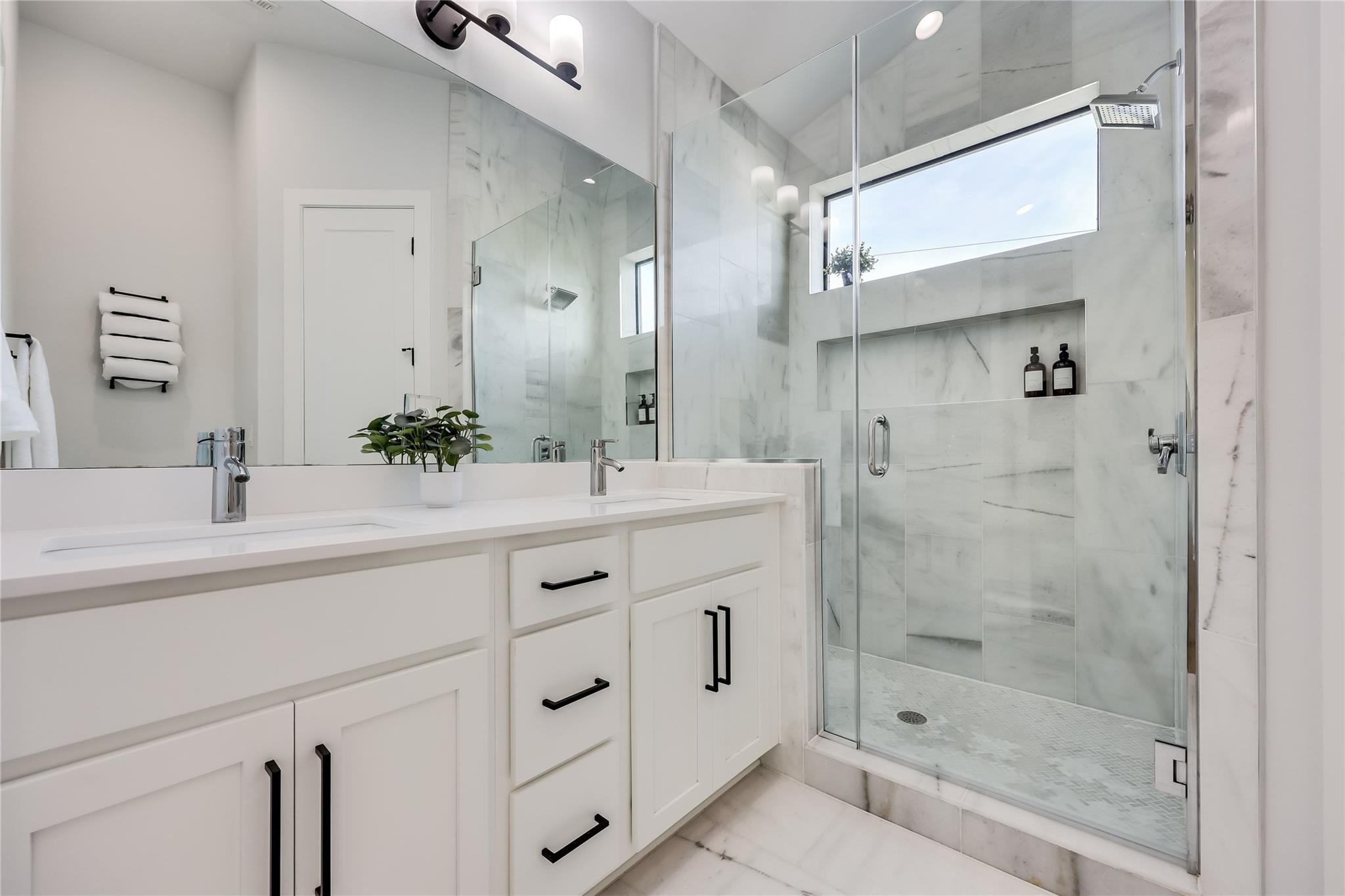1208 Walnut Ave # 2