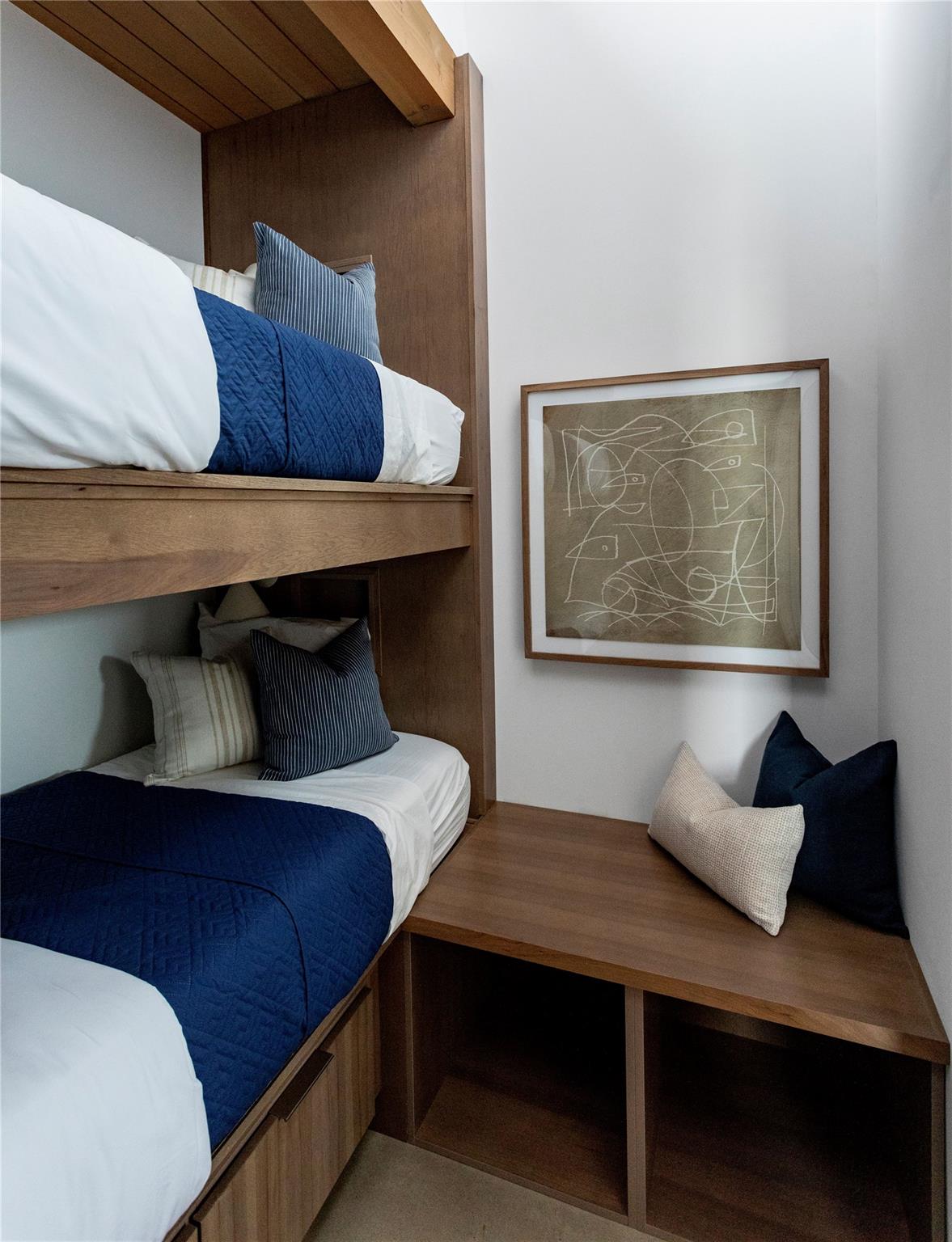 9361 W Us Highway 290 # 106