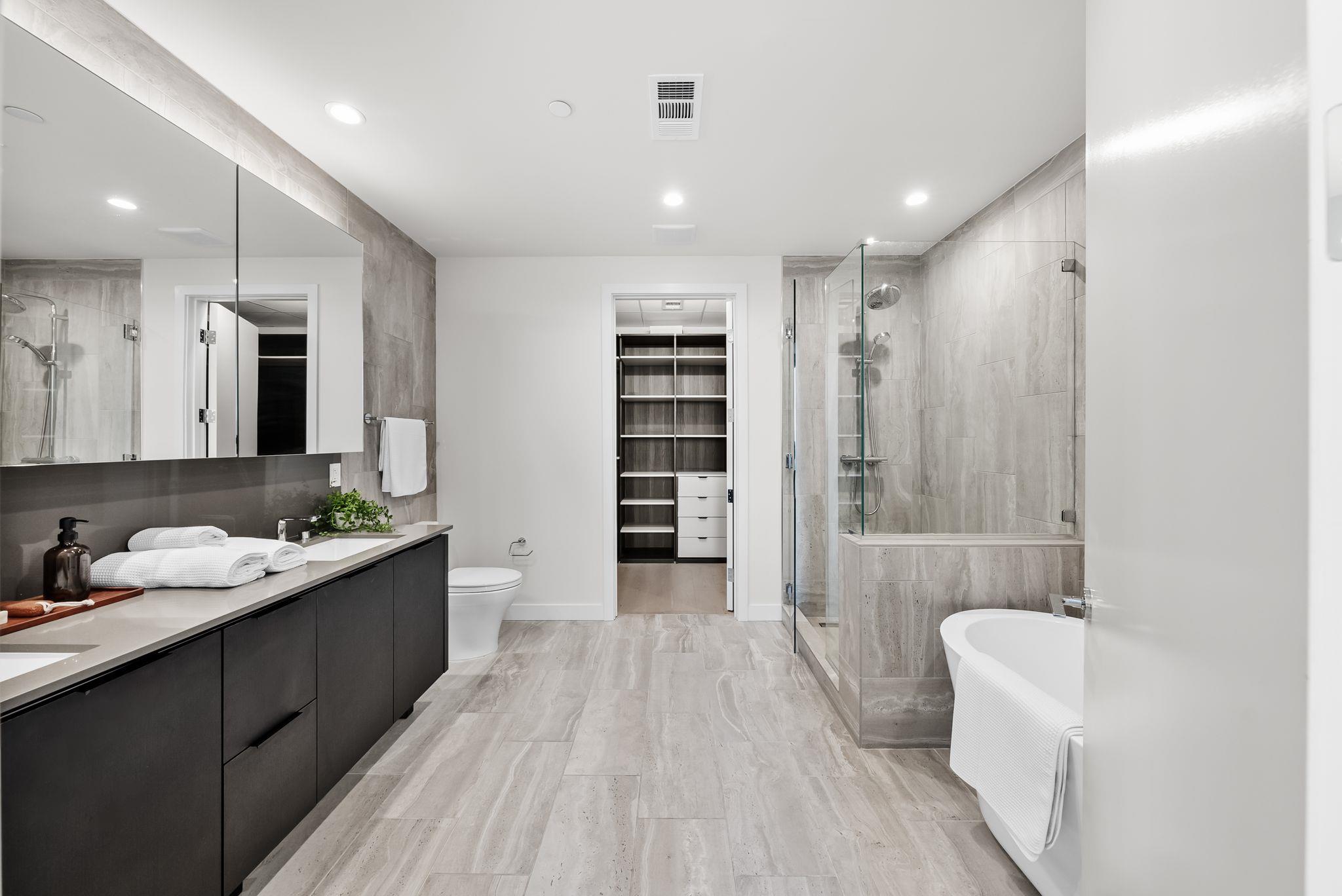 44 East Ave # 2301
