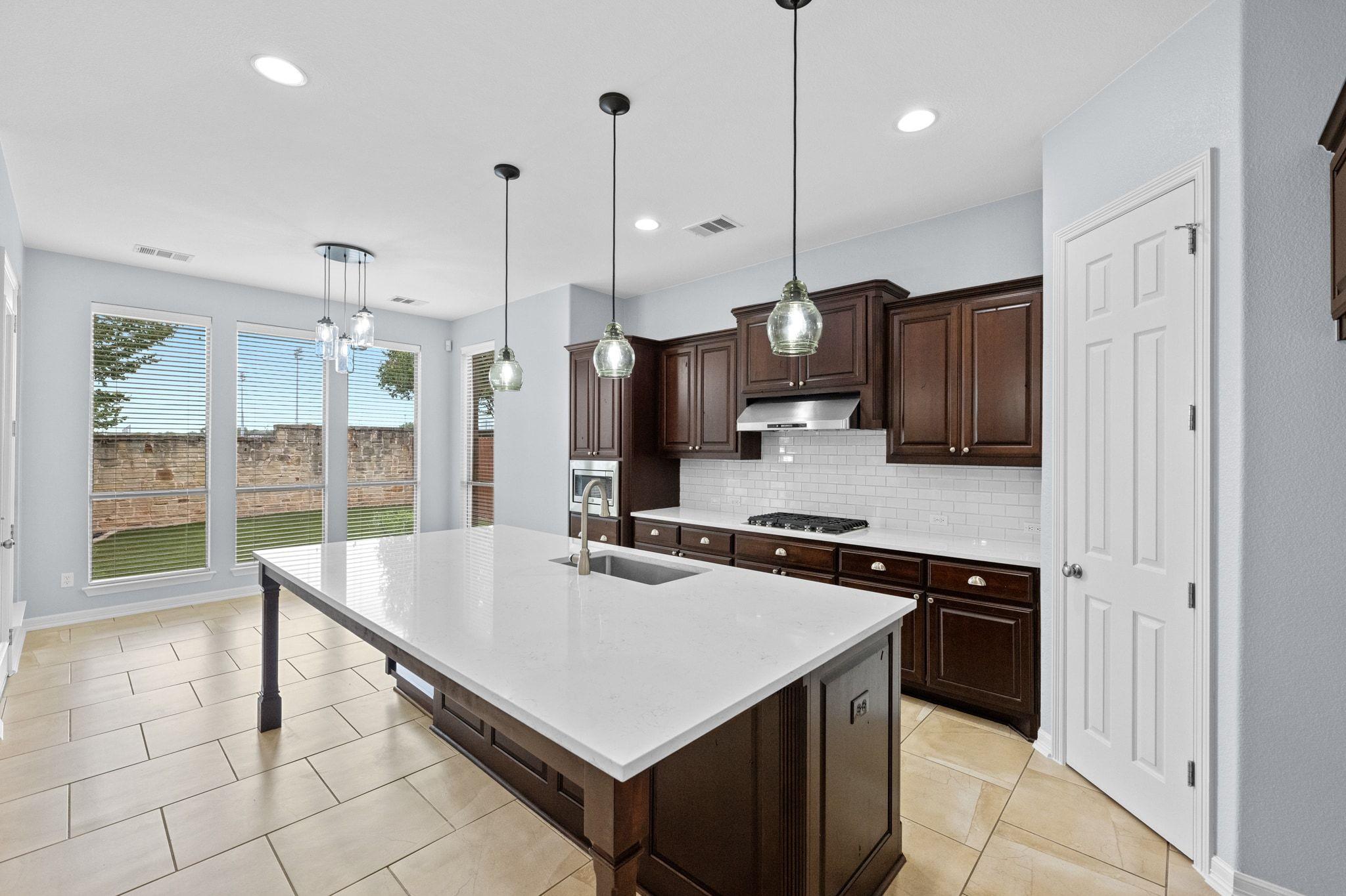 3583 Alexandrite WAY