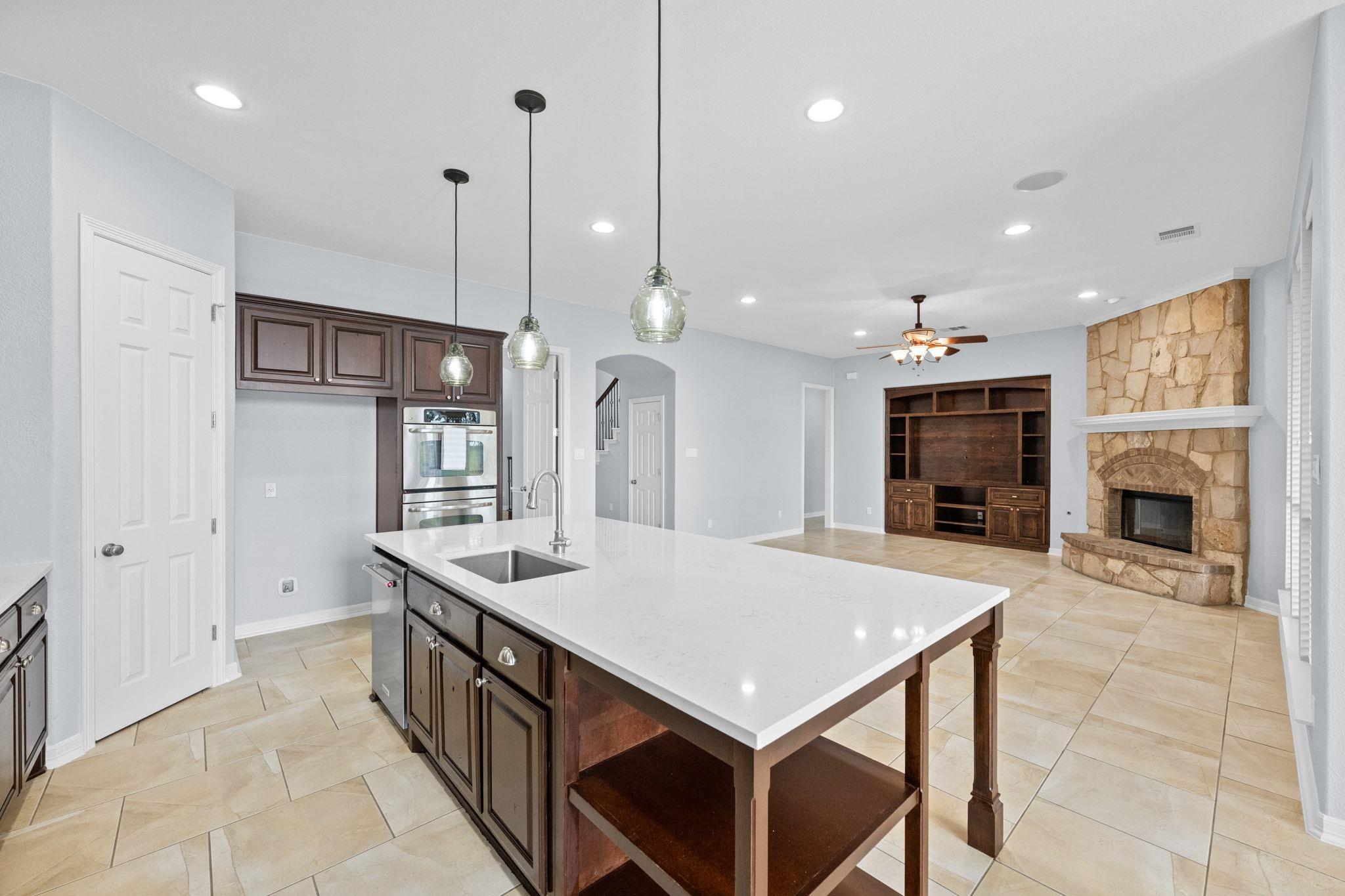 3583 Alexandrite WAY