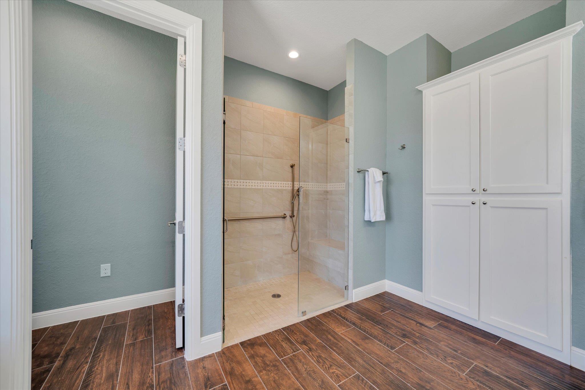 204 W BLANCO BEND DR