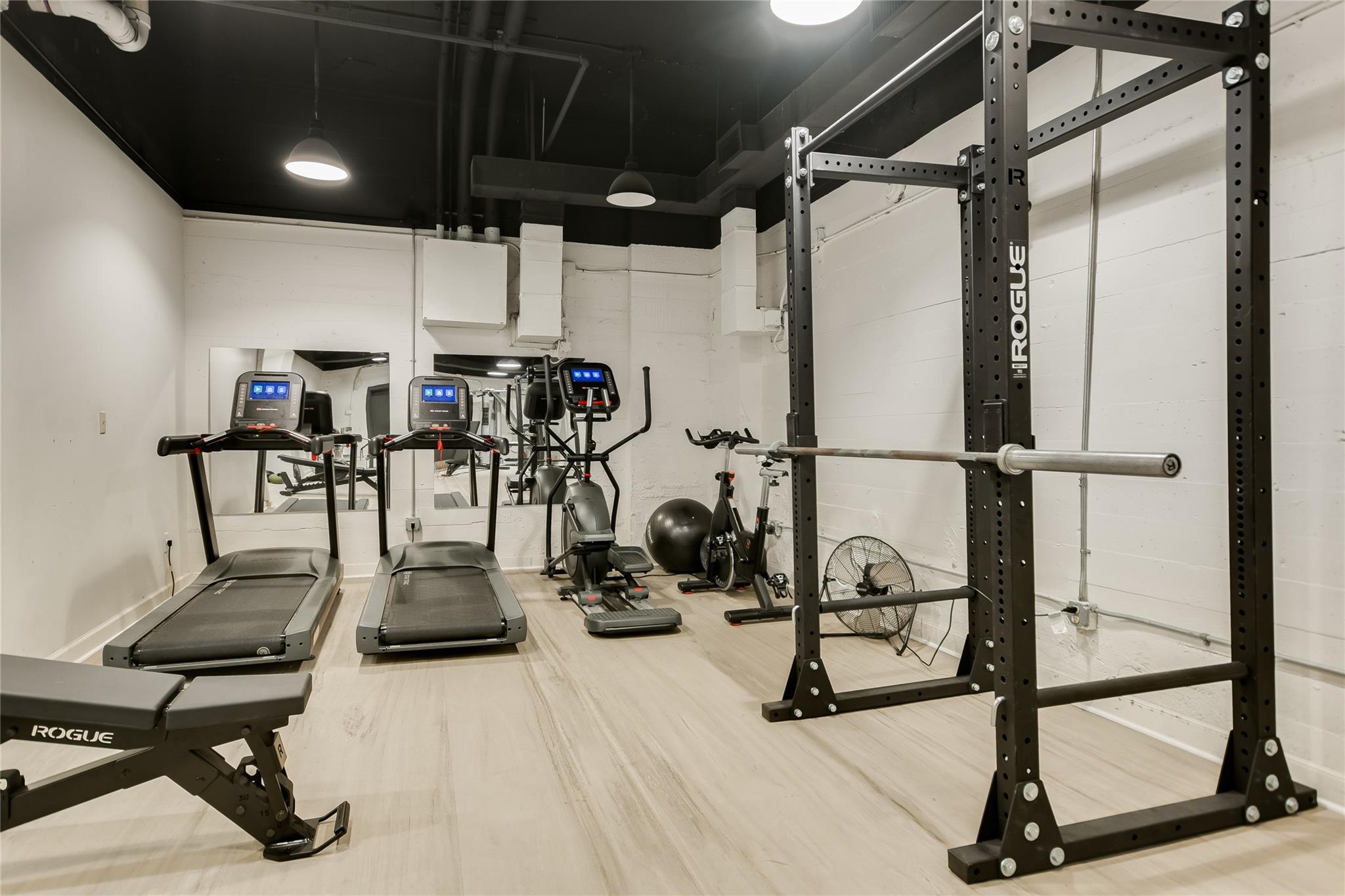 710 Colorado ST # 5G