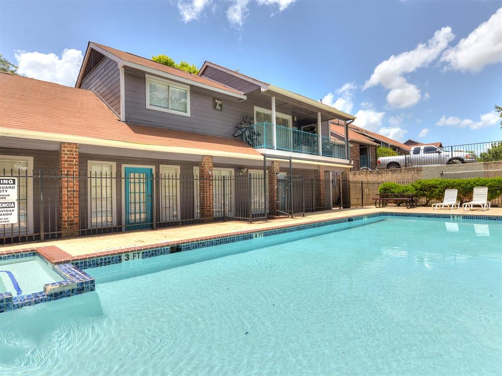 1840 Burton DR # 213