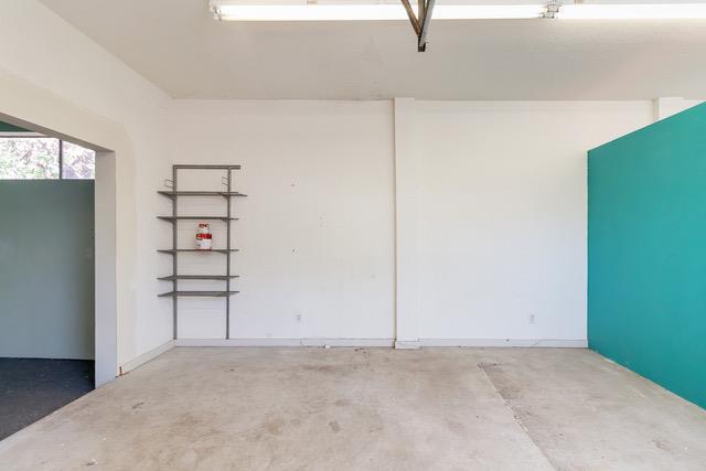 2120 Oxford Ave