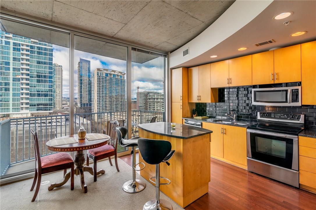 360 Nueces ST # 1210