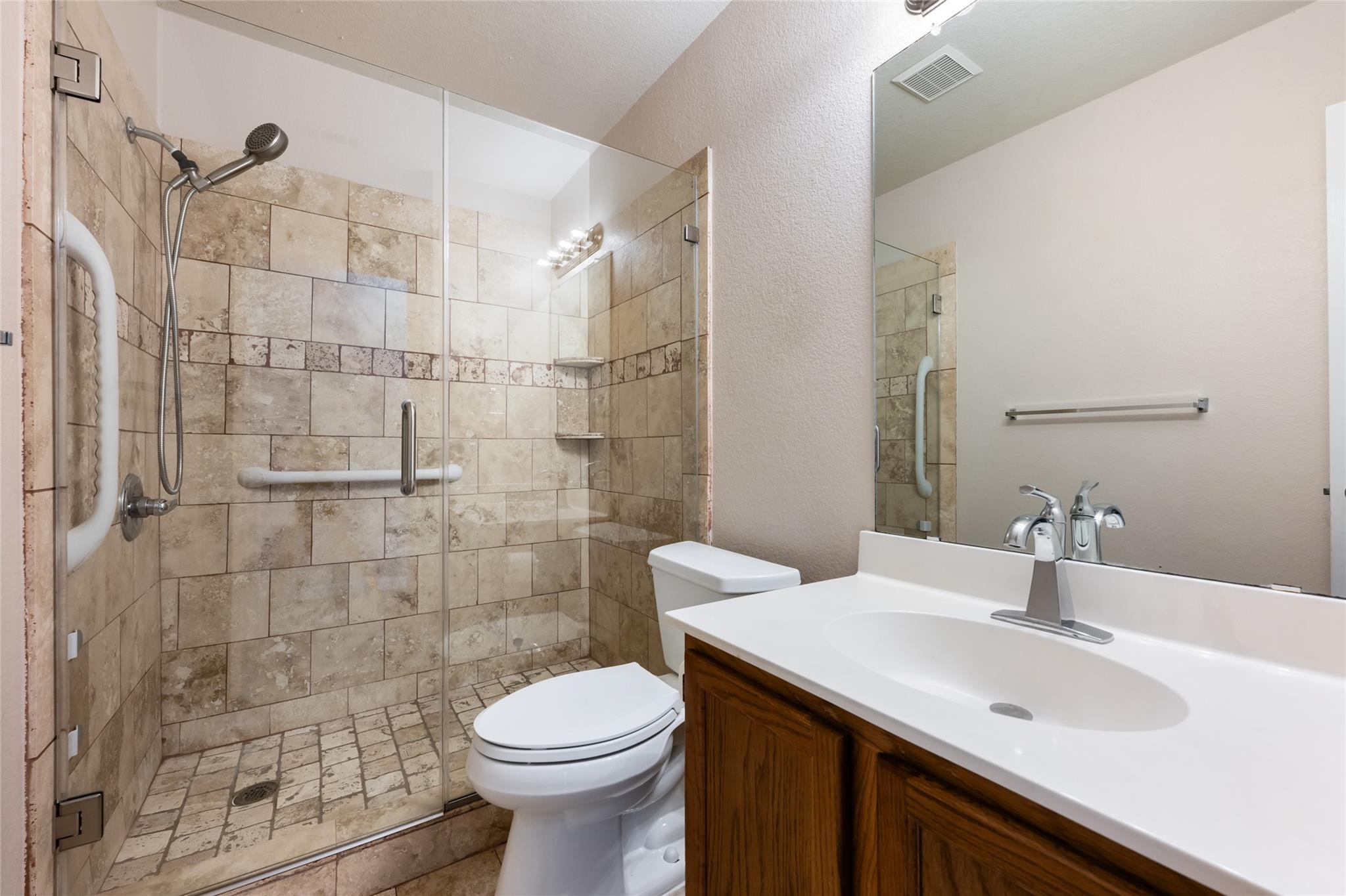 1513 Sundance DR