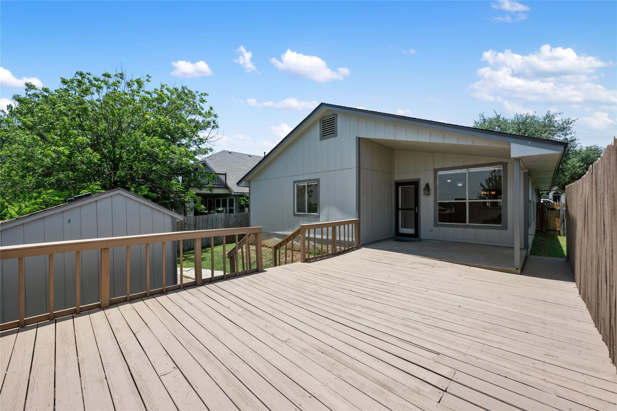 1513 Sundance DR