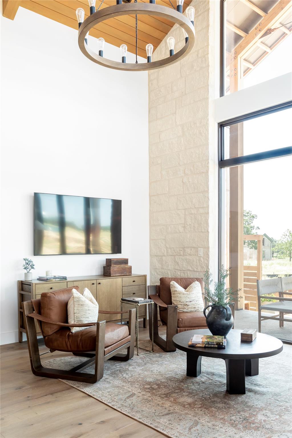 9361 W Us Highway 290 # 6