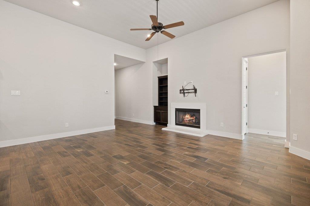 13701 Ronald W Reagan BLVD # 99