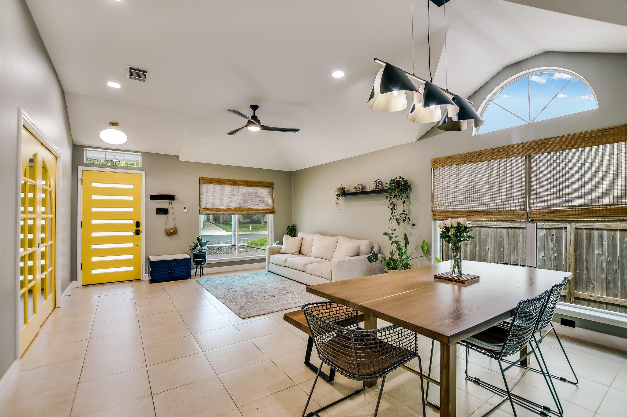 10916 Sierra Oaks