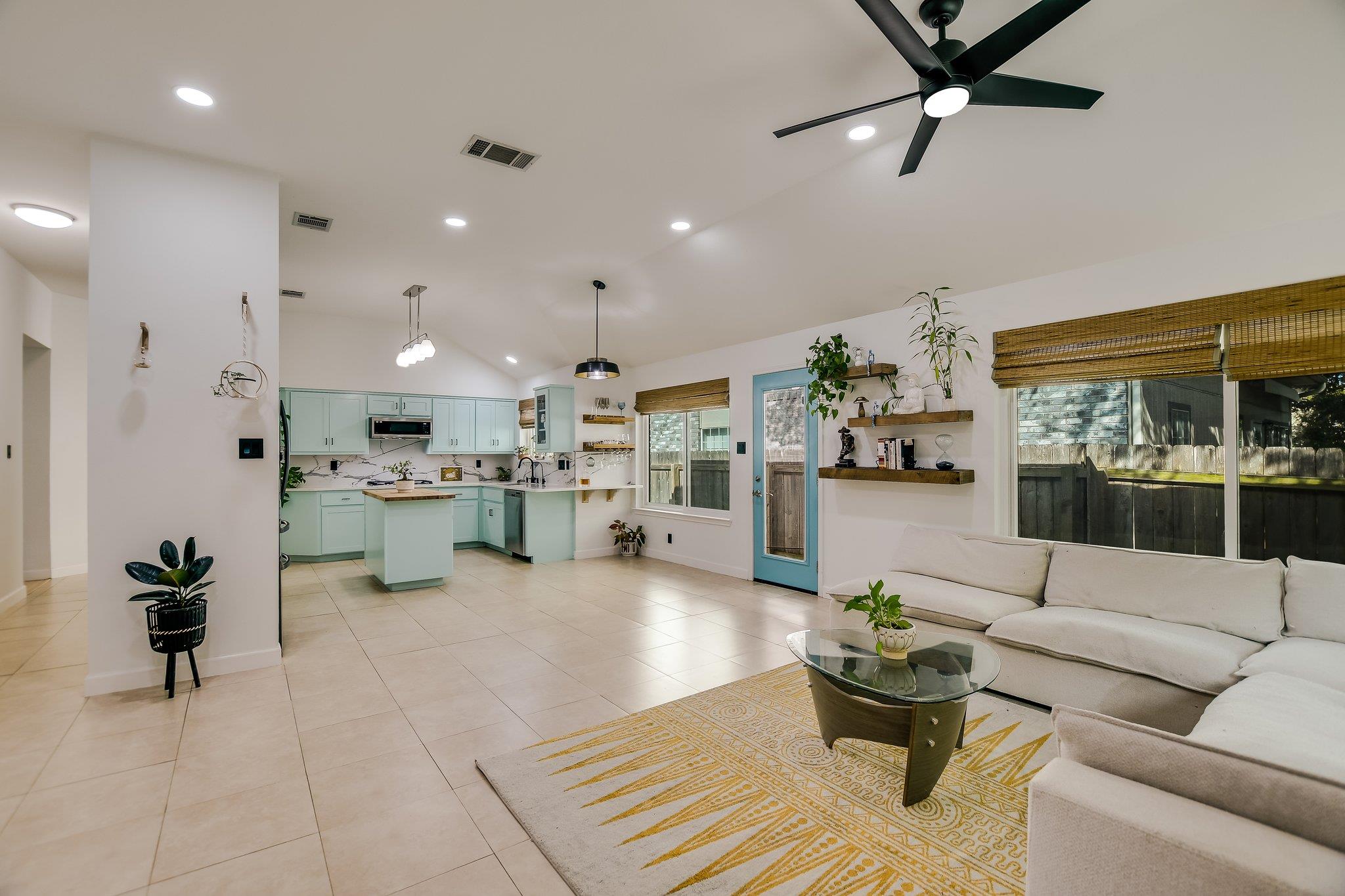 10916 Sierra Oaks