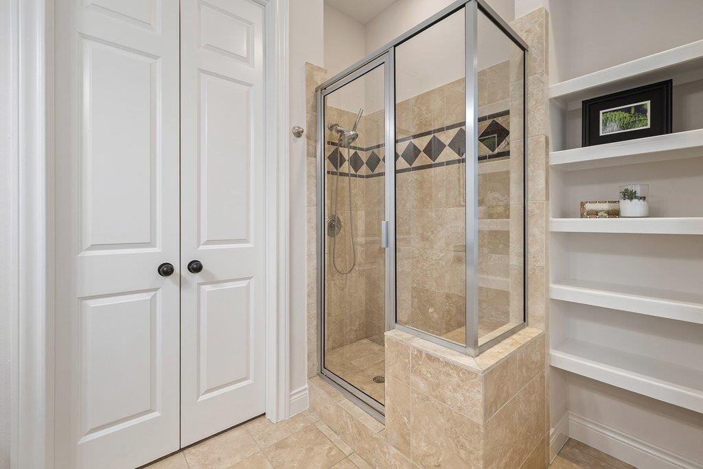 6216 Northern Dancer DR
