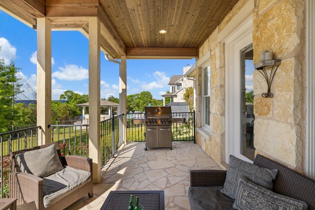 6216 Northern Dancer DR