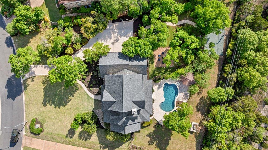6216 Northern Dancer DR