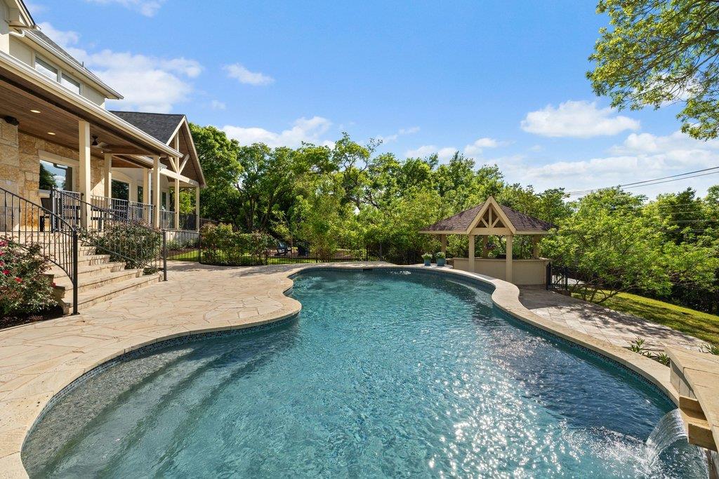 6216 Northern Dancer DR