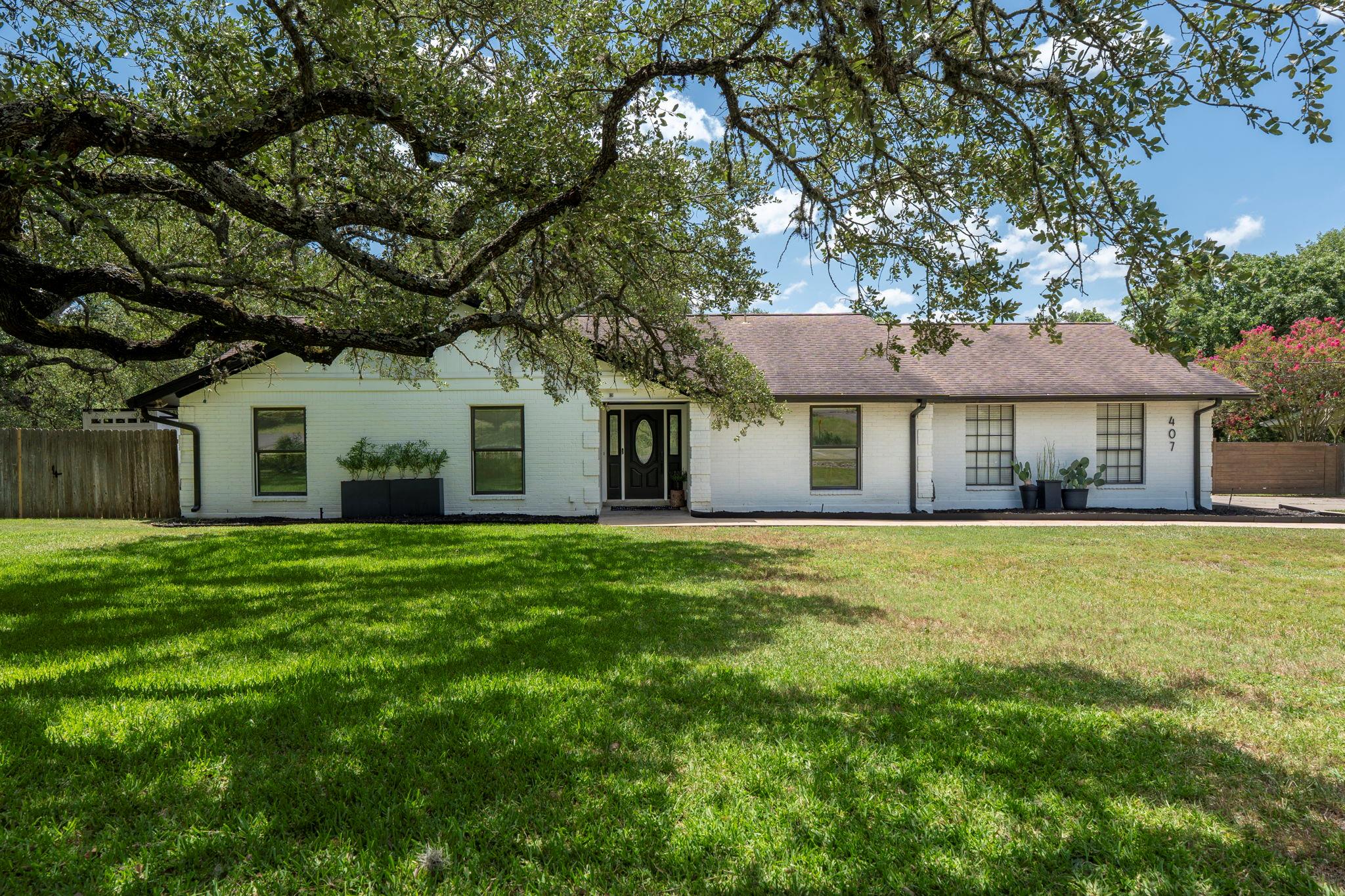 407 Canyon Wren DR