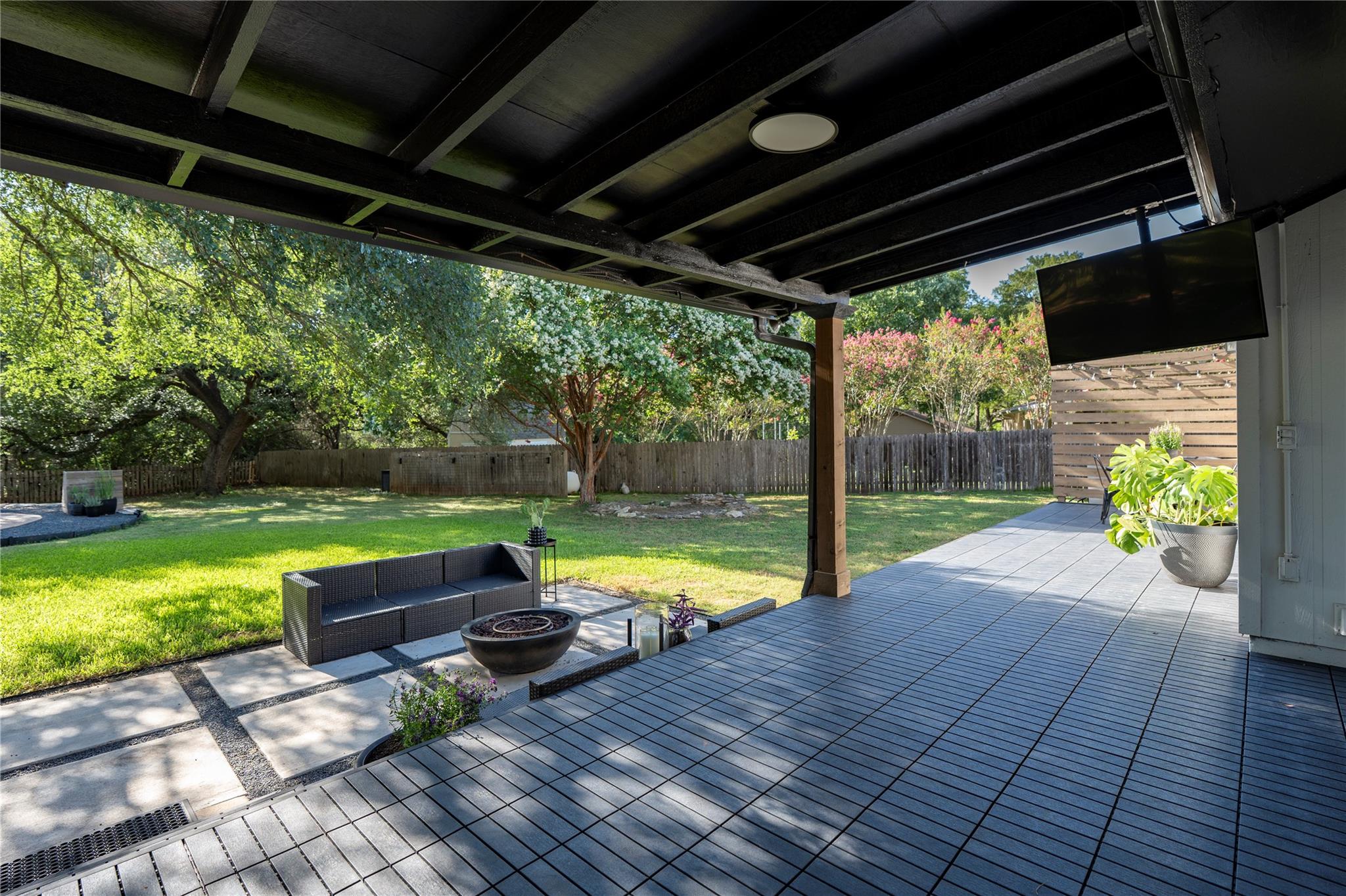 407 Canyon Wren DR