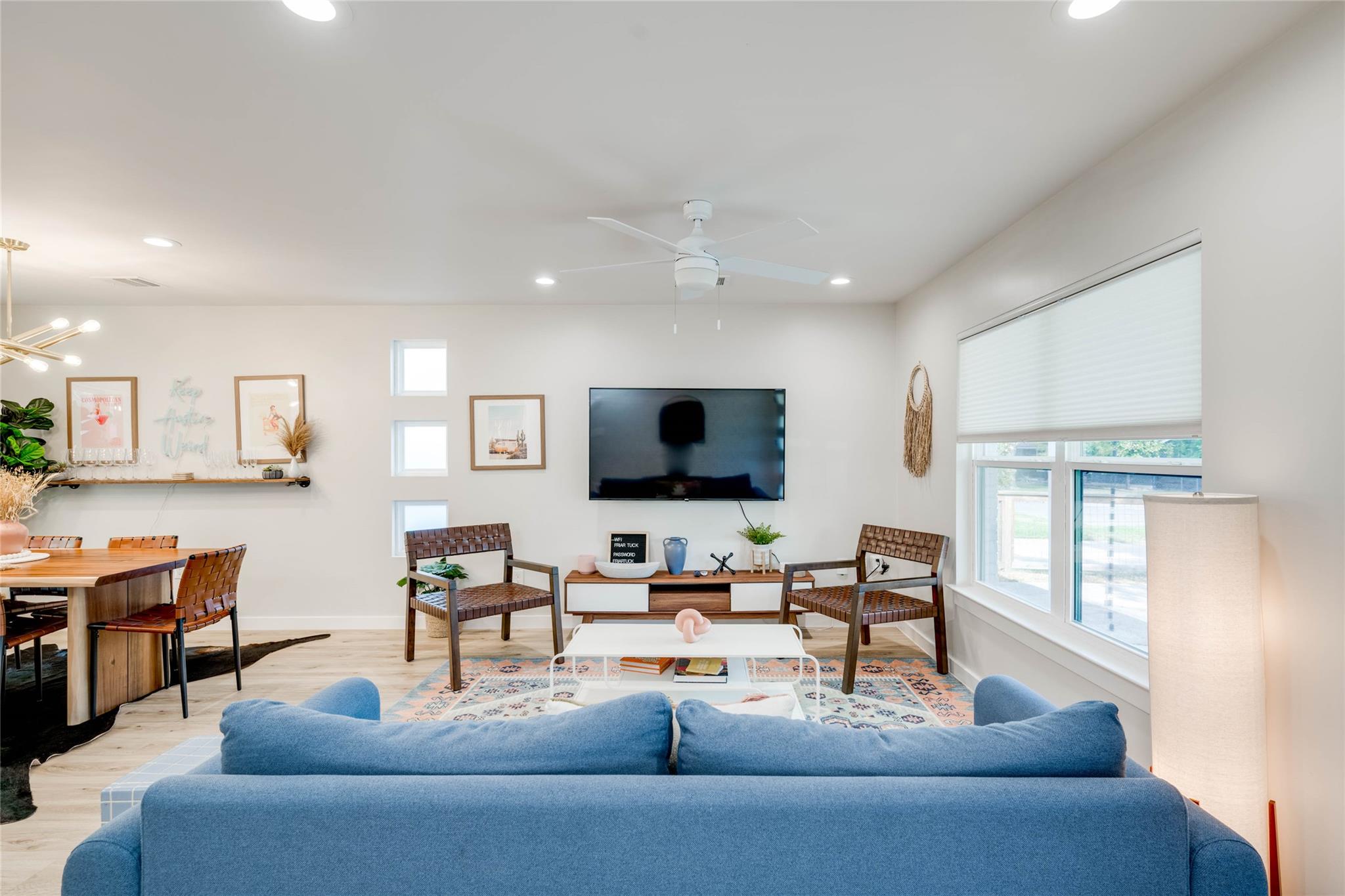 2516 Friar Tuck LN