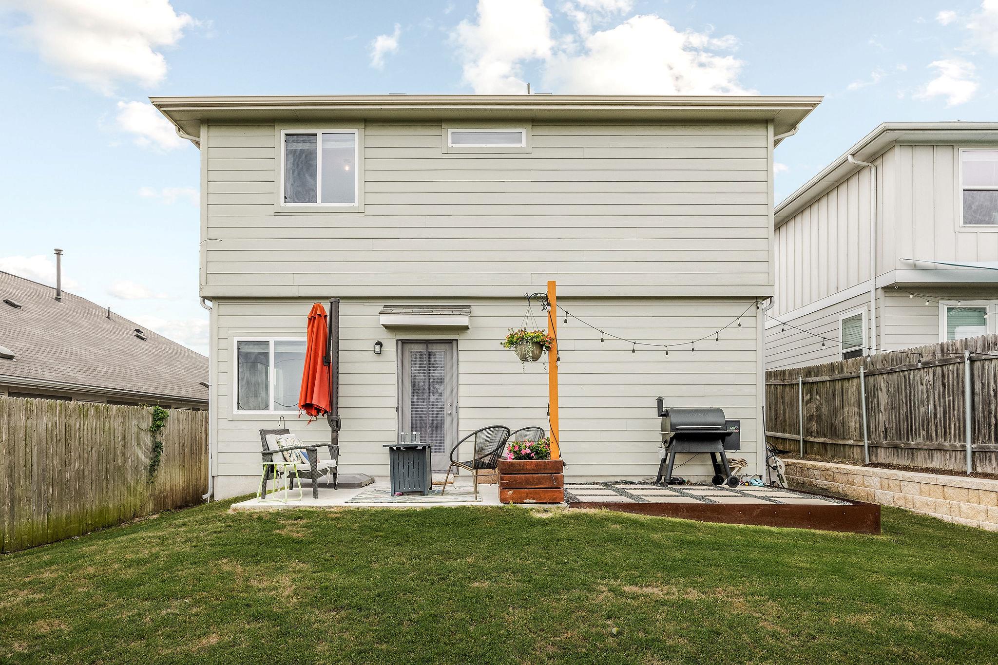6112 Belgrave DR