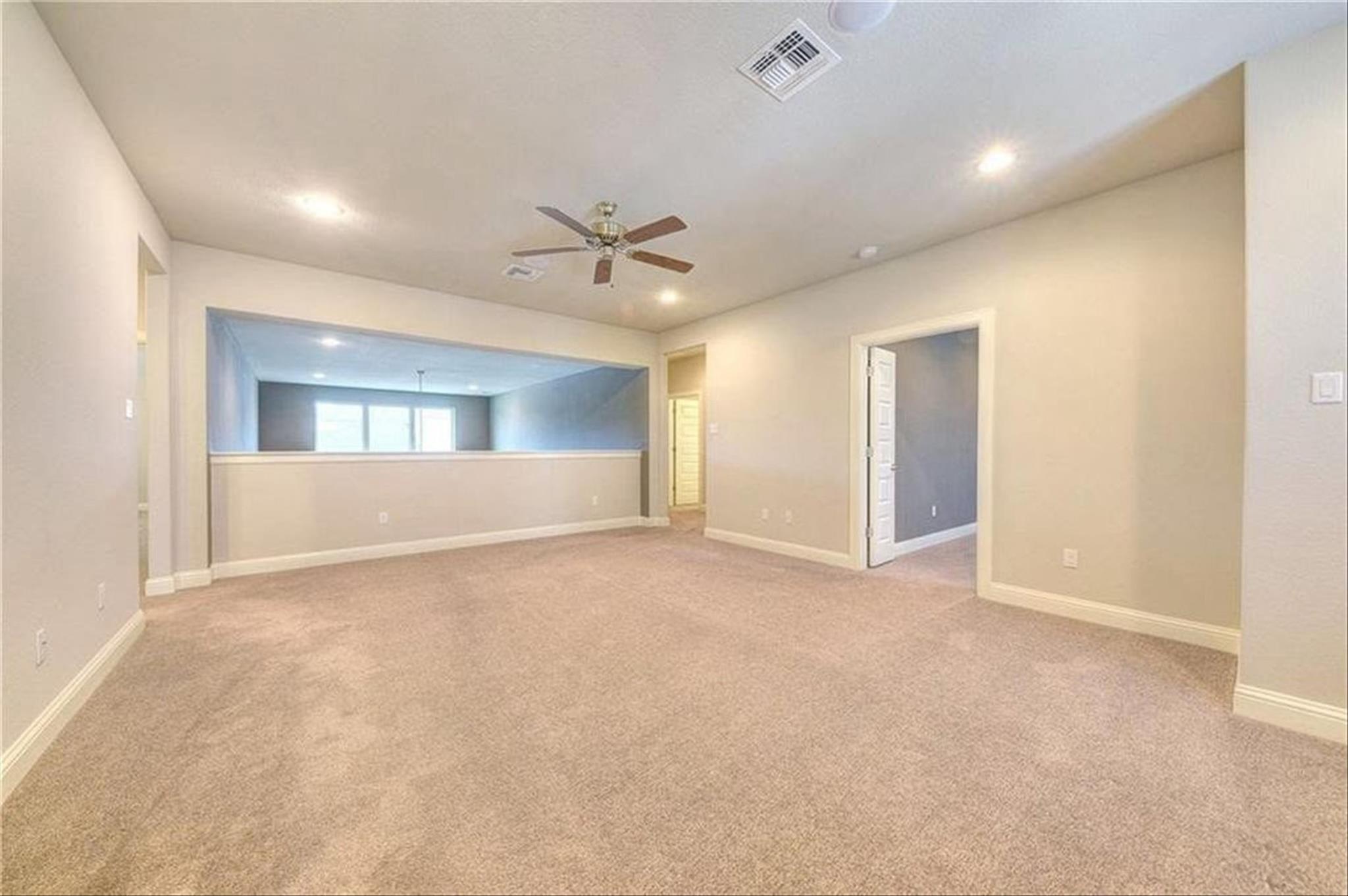 203 Ancient Oak WAY