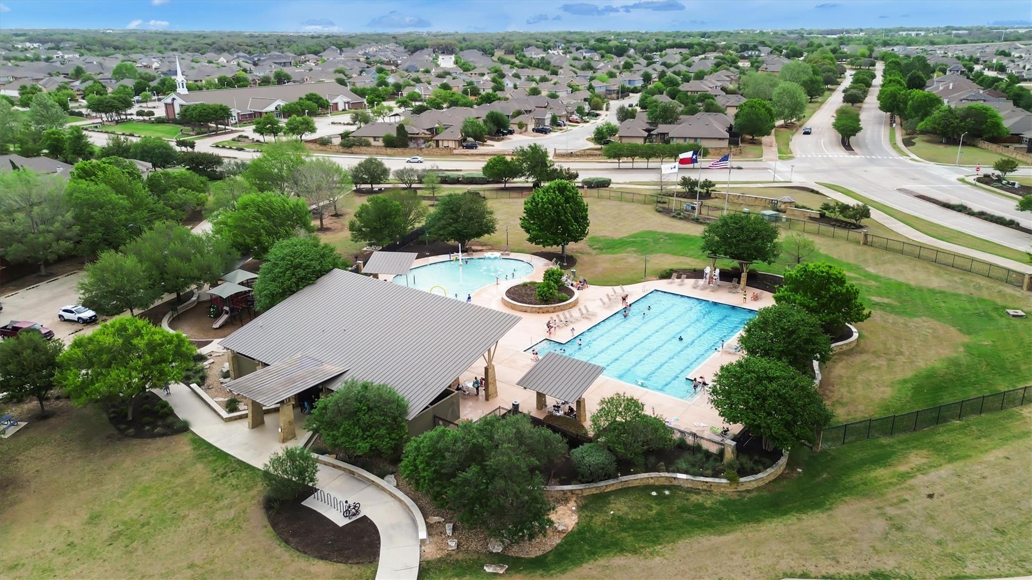 203 Ancient Oak WAY