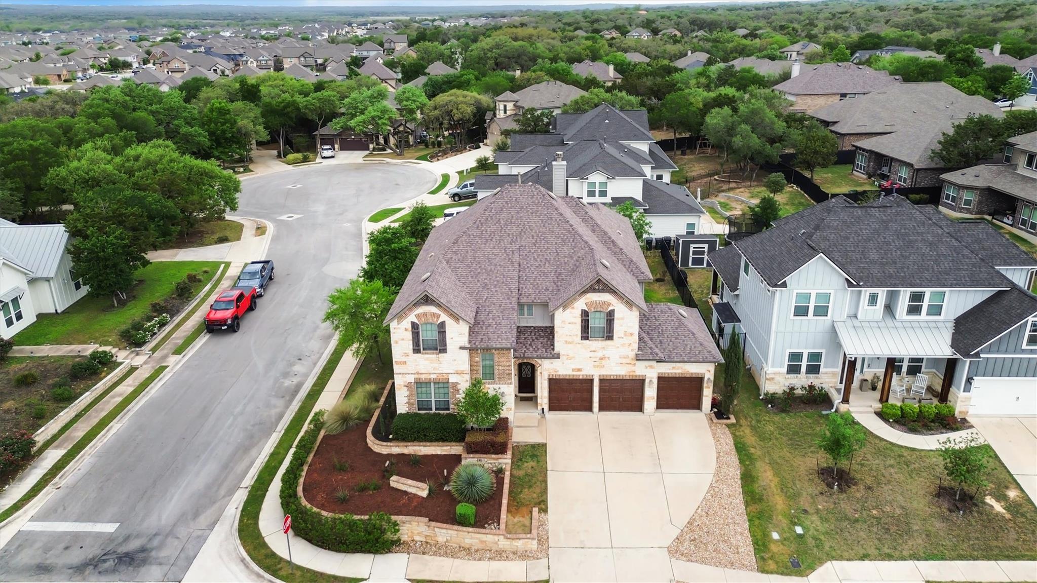 203 Ancient Oak WAY