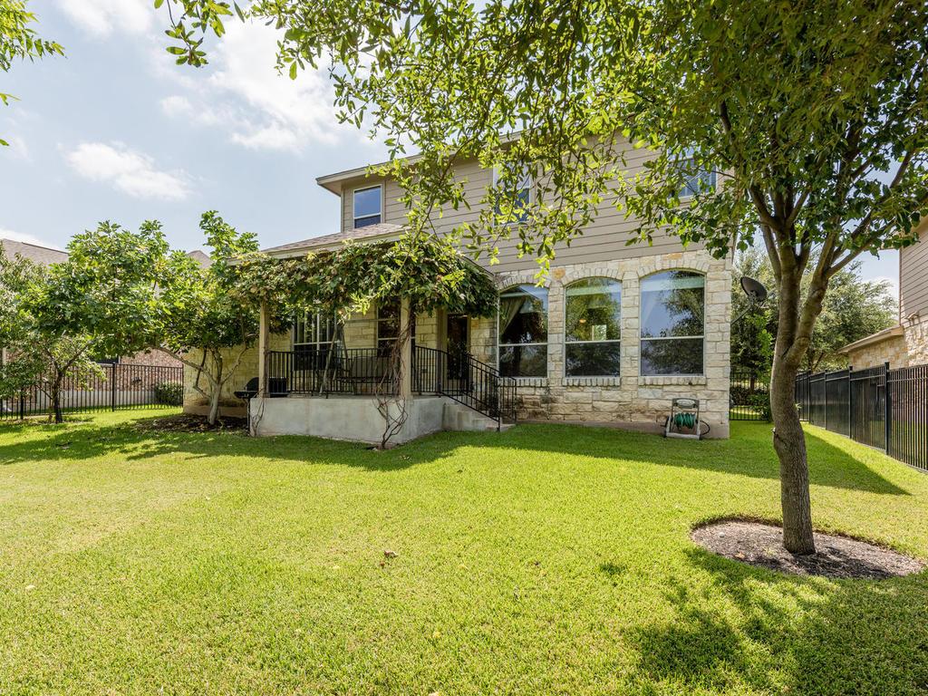 1104 Winding Creek PL
