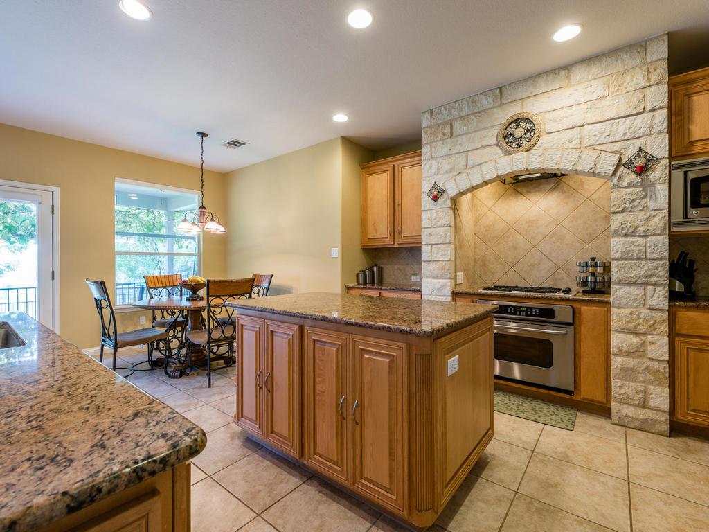 1104 Winding Creek PL