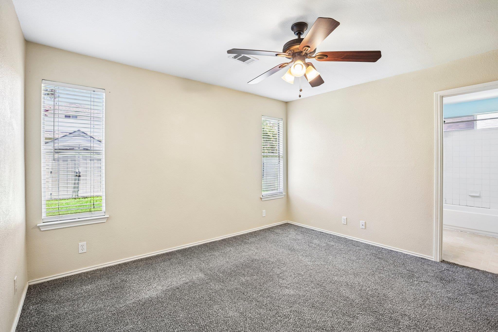 323 Precipice WAY