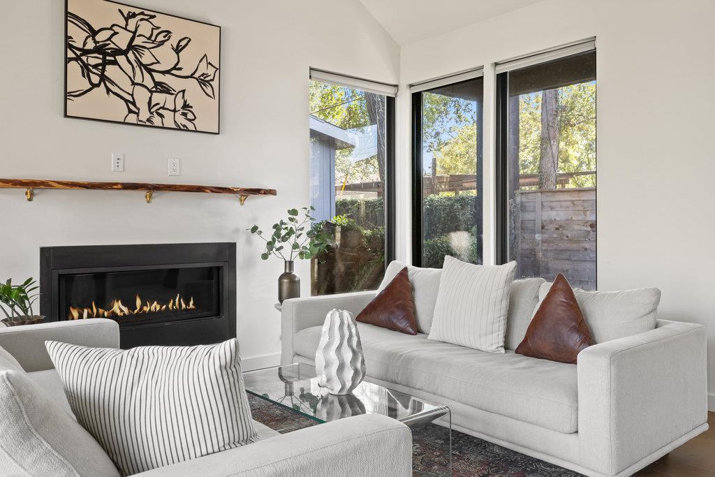 1913 Canterbury ST # 2, Austin Unit: 2