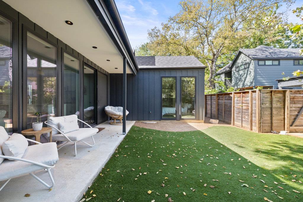 1913 Canterbury ST # 2, Austin Unit: 2