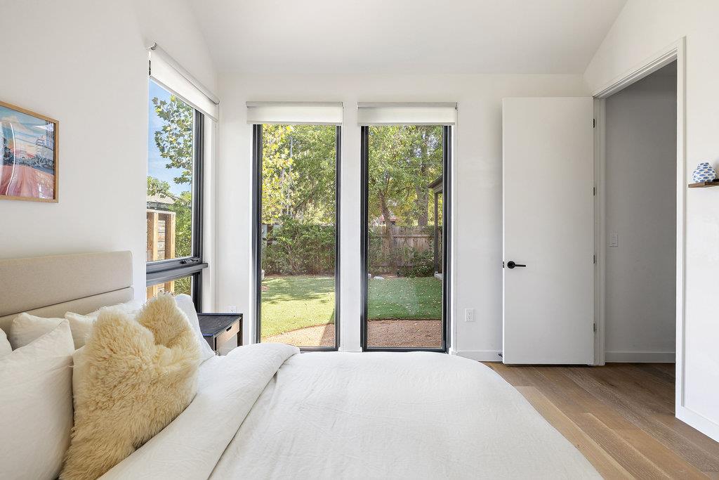 1913 Canterbury ST # 2, Austin Unit: 2