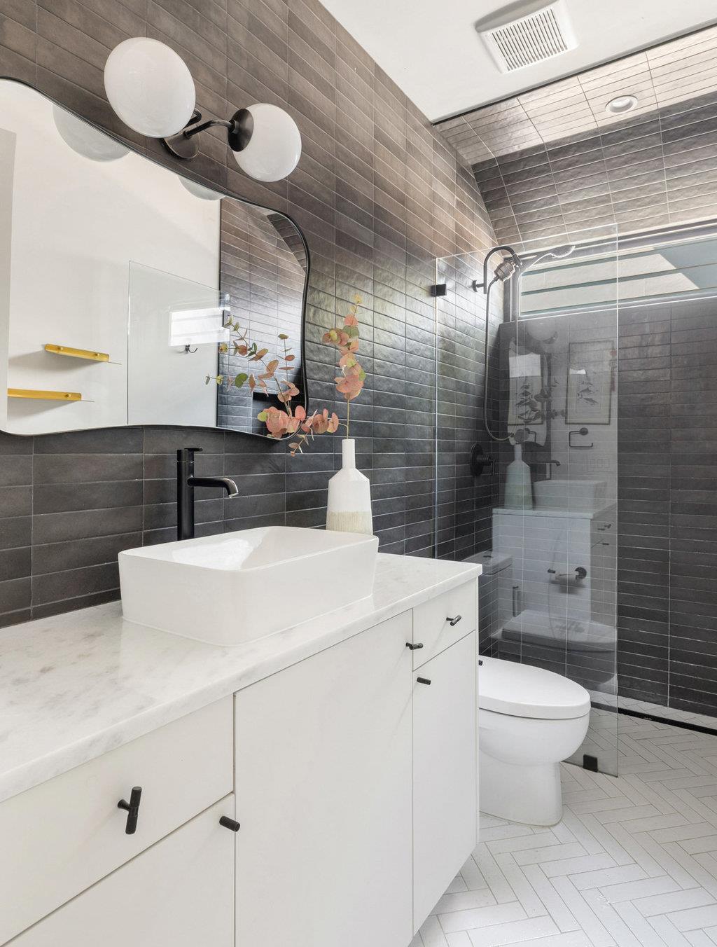 1913 Canterbury ST # 2, Austin Unit: 2