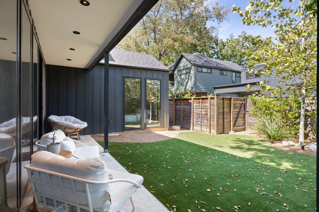 1913 Canterbury ST # 2, Austin Unit: 2