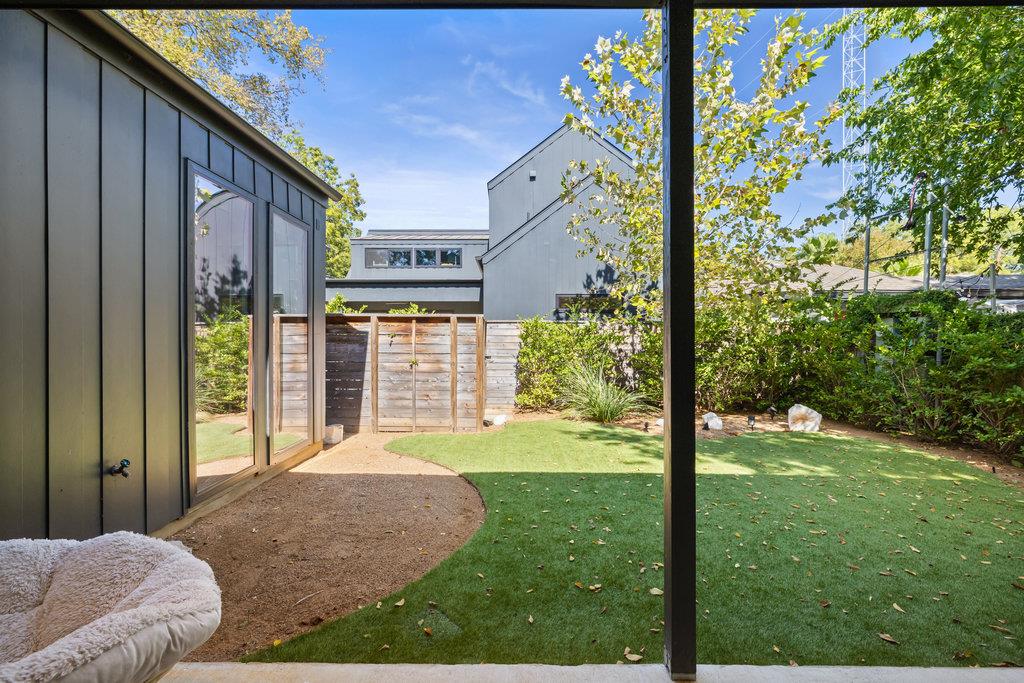 1913 Canterbury ST # 2, Austin Unit: 2