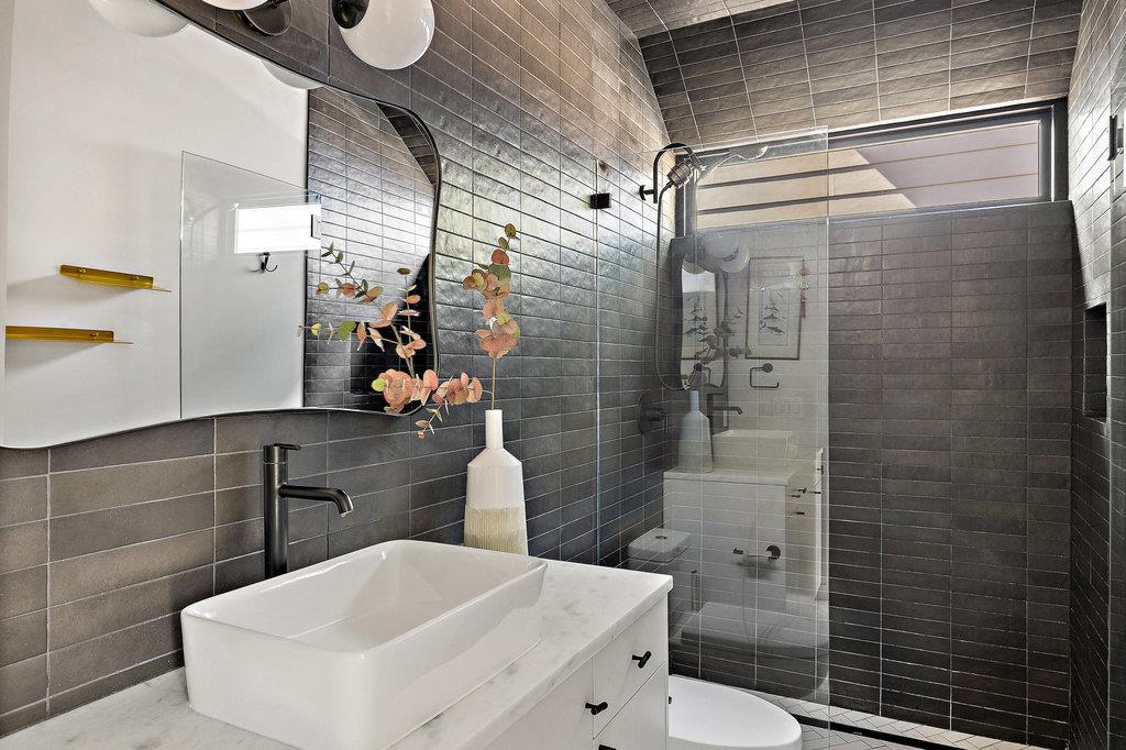 1913 Canterbury ST # 2, Austin Unit: 2