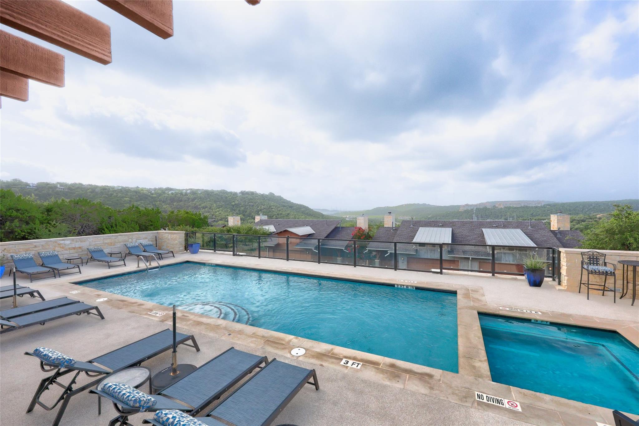 8110 Ranch Road 2222 # 57
