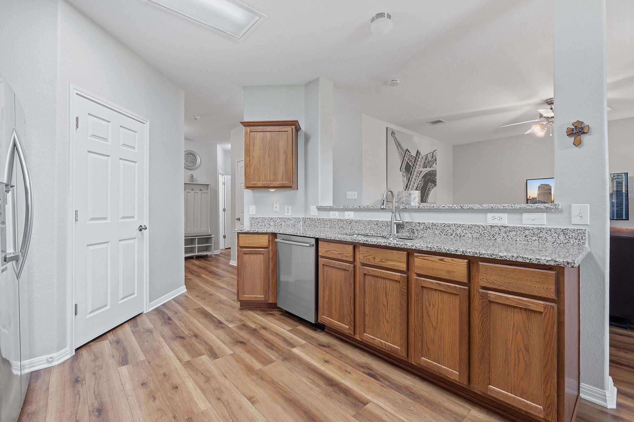 1109 Middle Brook DR