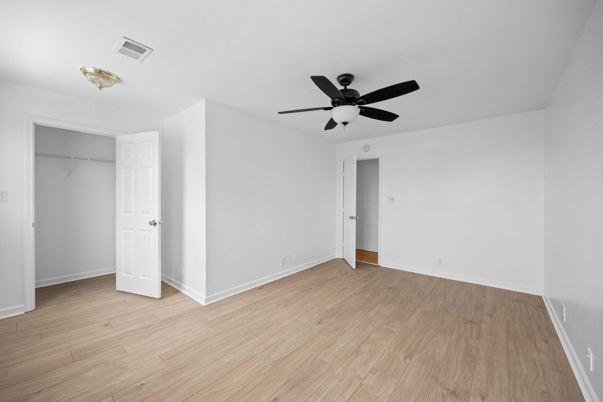 610 Eastview DR