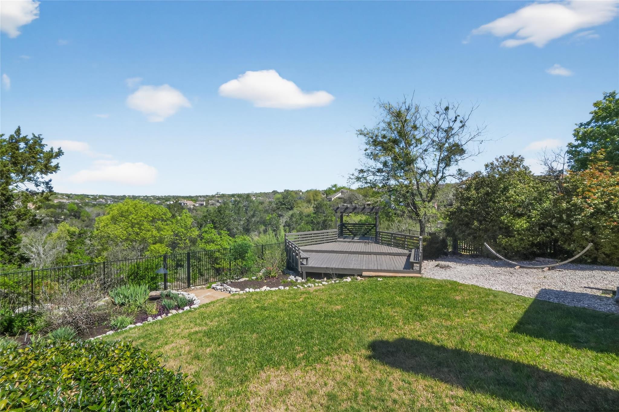 6506 Staghorn CV