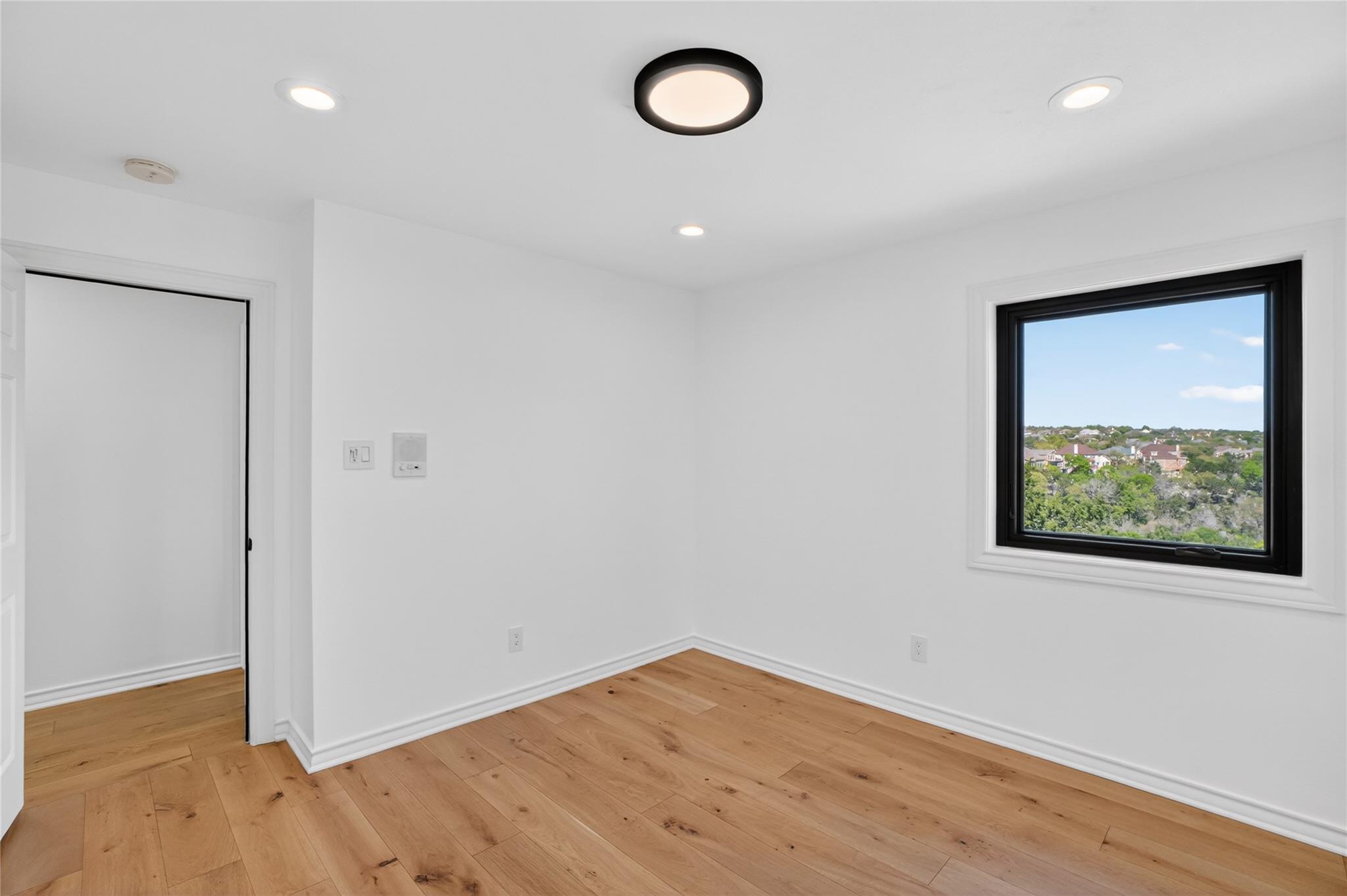 6506 Staghorn CV
