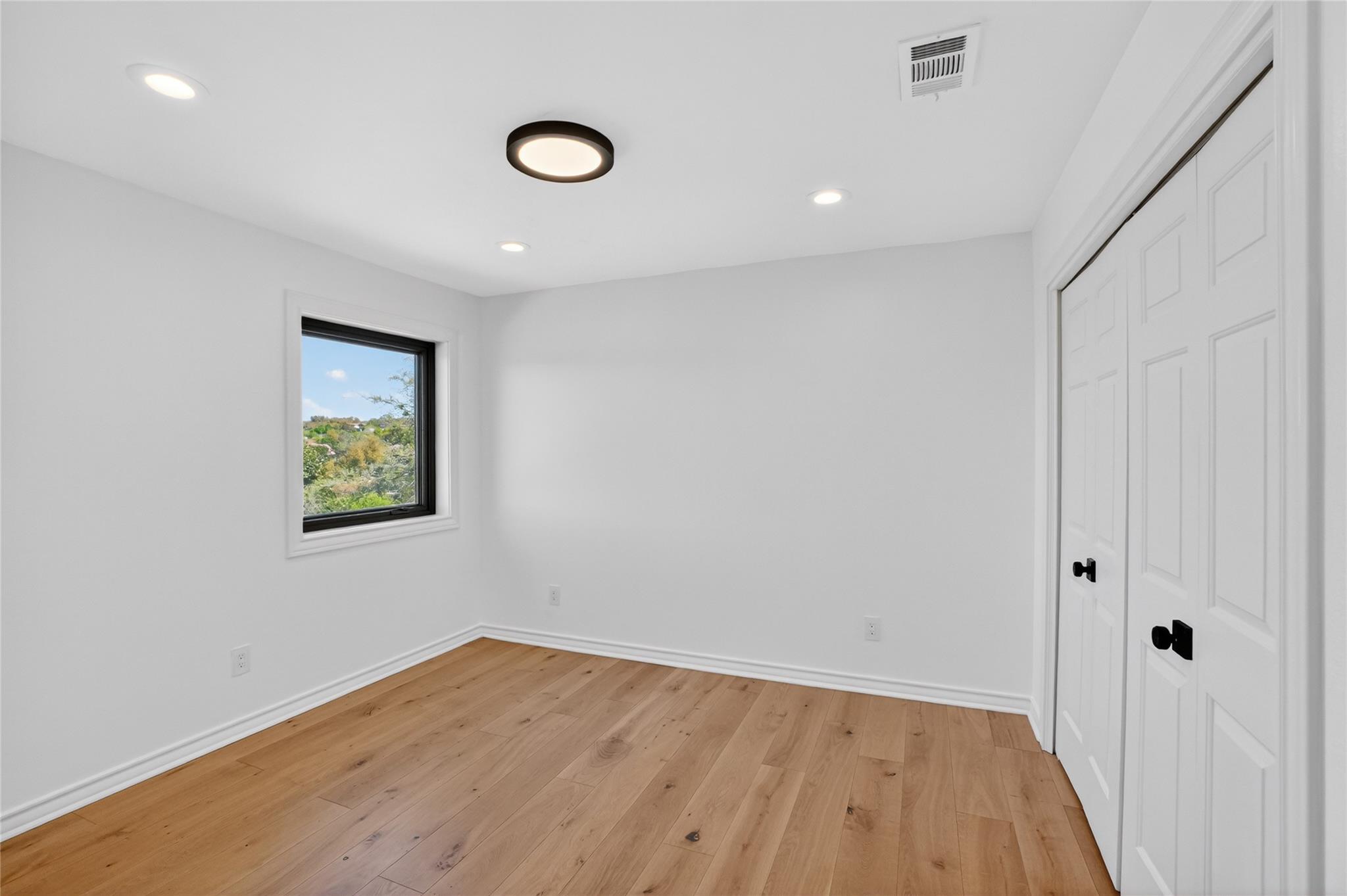 6506 Staghorn CV