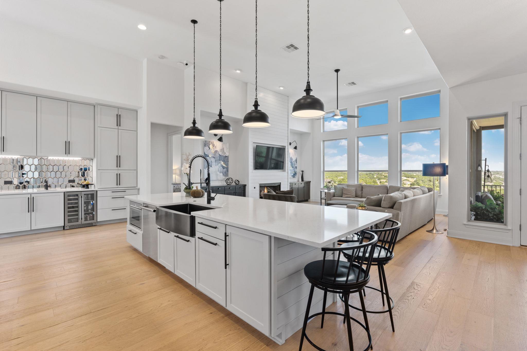108 Honey Locust CT