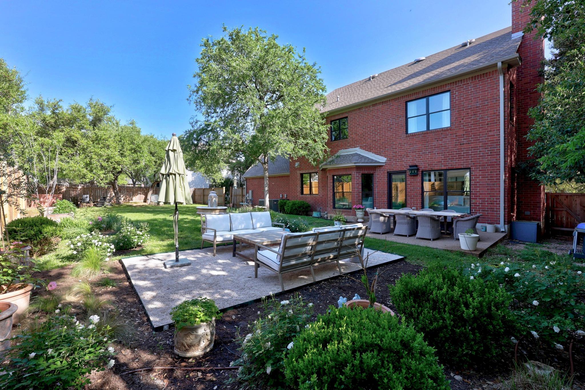 9401 Winchester RD