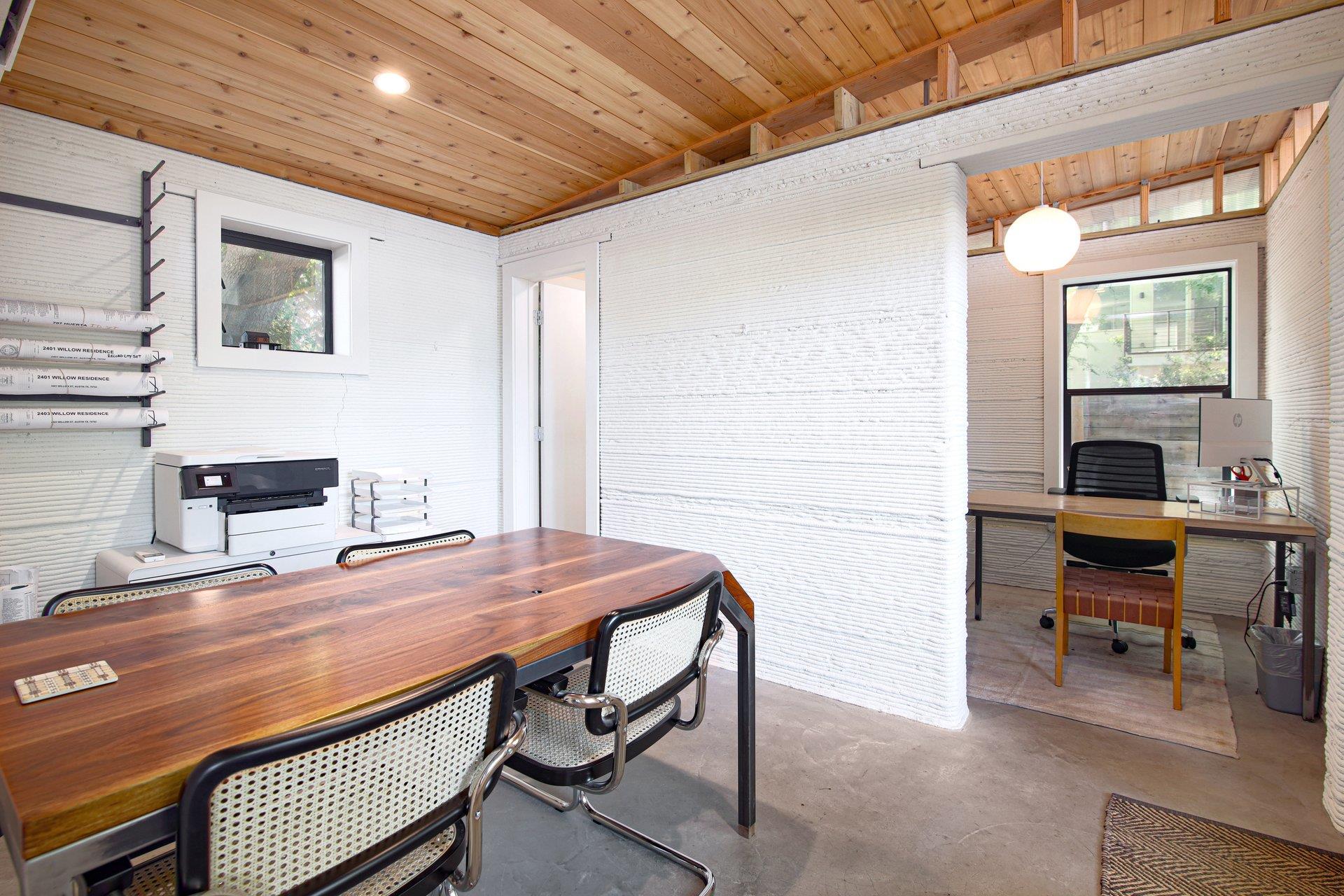108 Chicon ST
