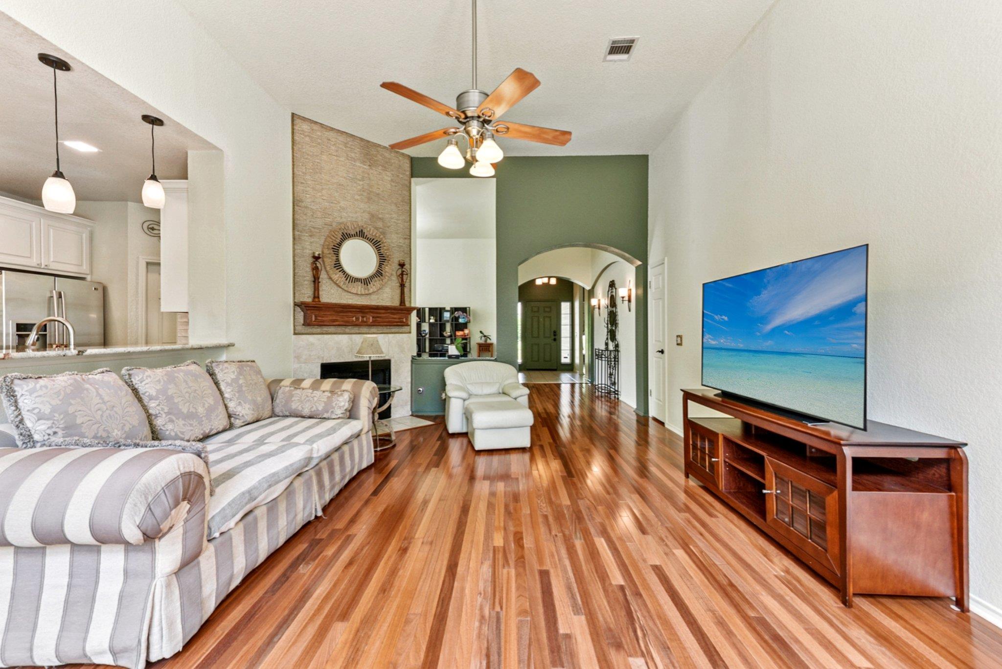4005 Travis Country CIR