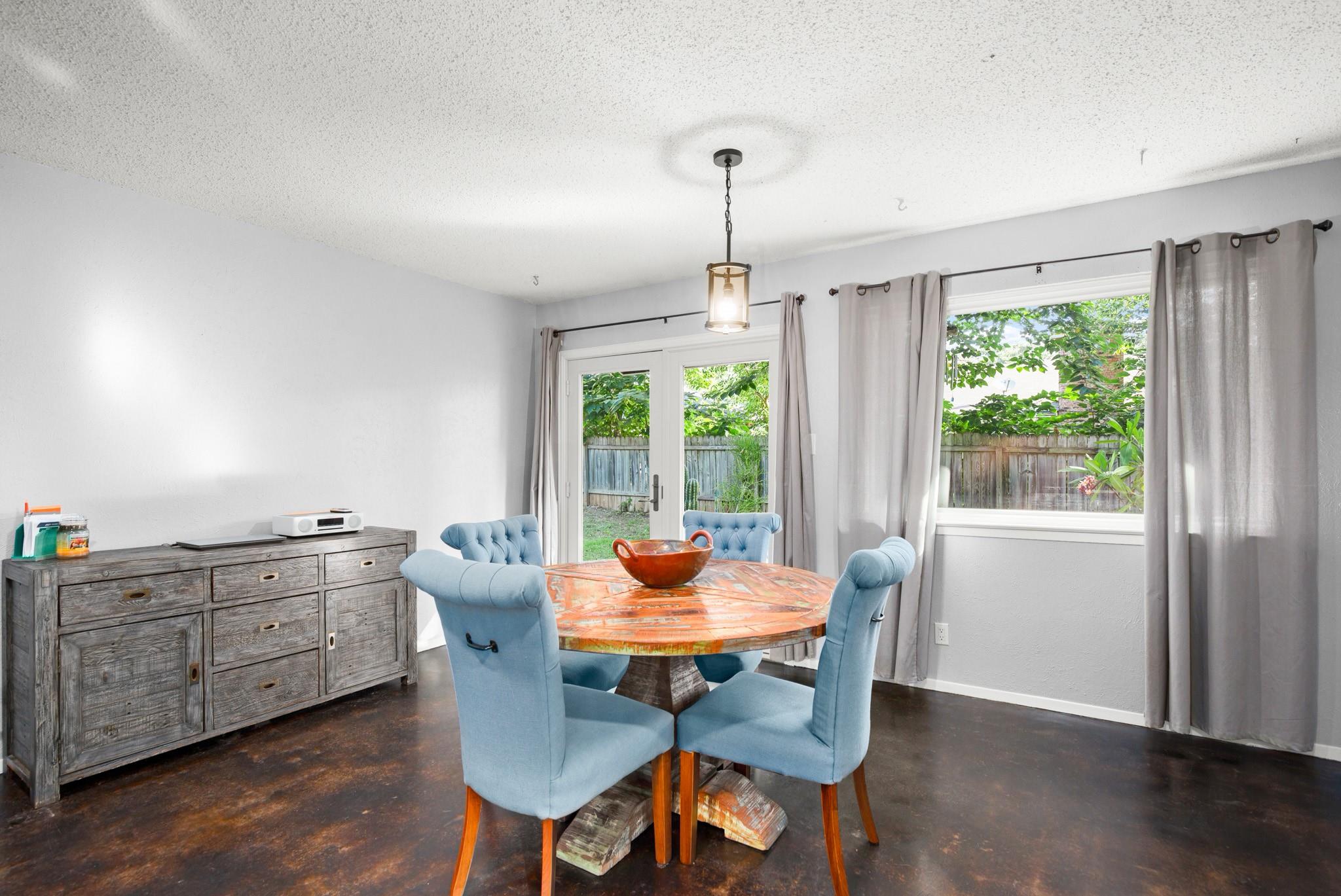 4702 Gray Fox DR, Austin