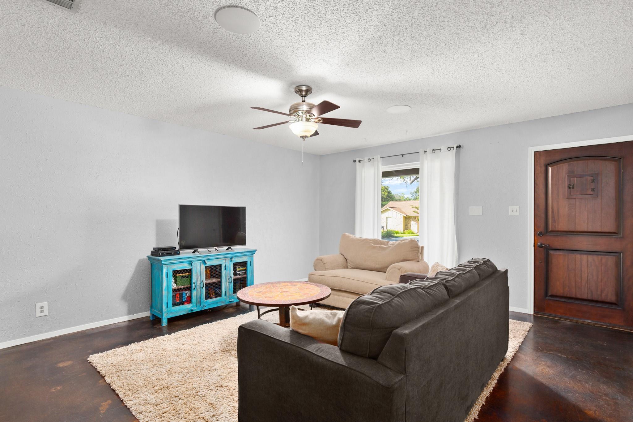 4702 Gray Fox DR, Austin