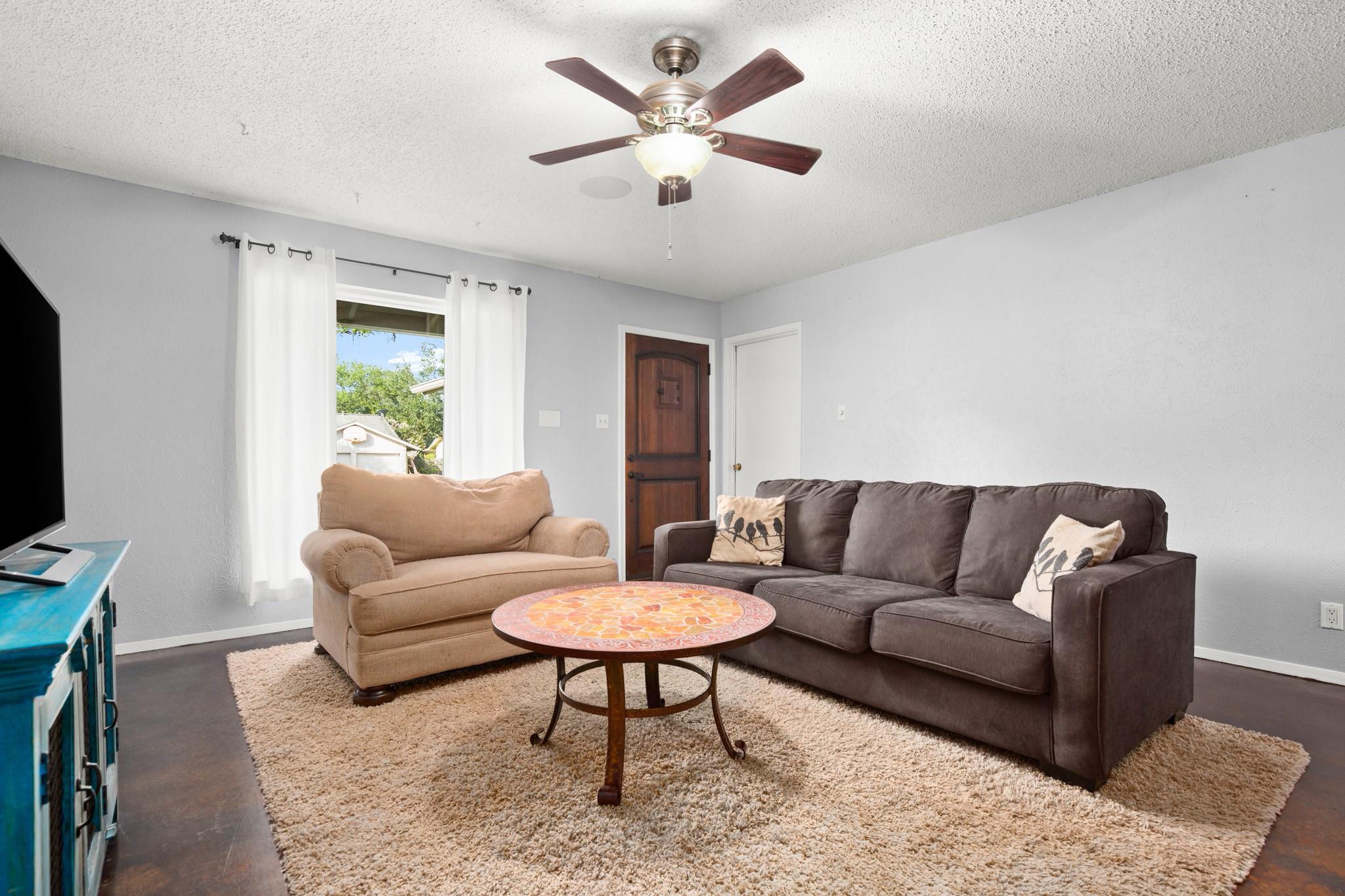 4702 Gray Fox DR, Austin